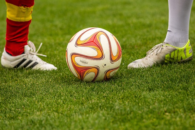 Kickstart din præstation: Vælg de bedste fodboldstøvler til græsbaner